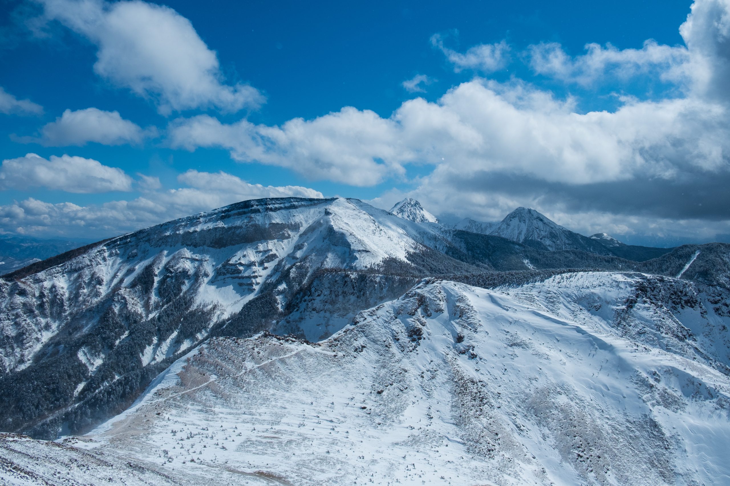 写真「天狗岳の朝」Size：半切 545 × 424 写真「天狗岳の朝」Size：半切 545 × 424